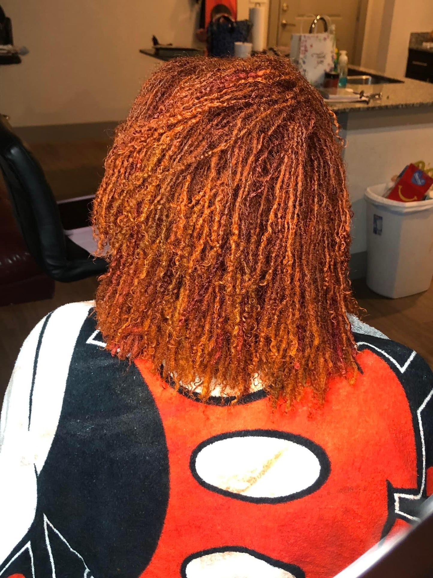 Color locs